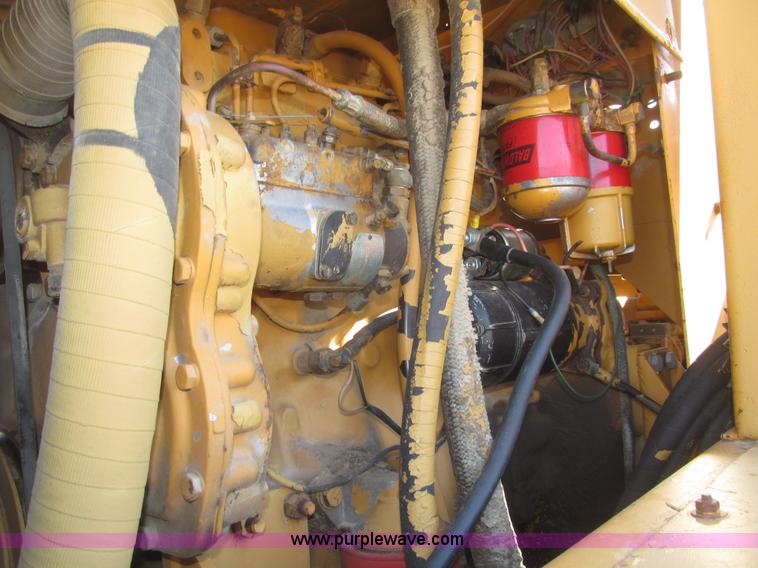 image for item G9822 Dresser pneumatic tire roller