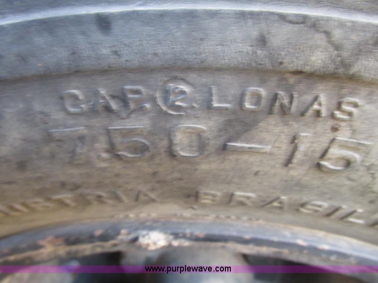 image for item G9822 Dresser pneumatic tire roller