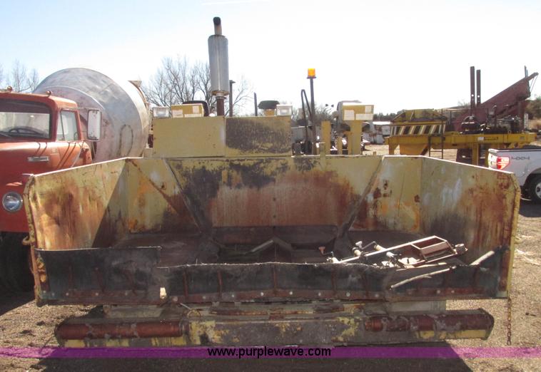 image for item G9824 1997 Blaw-Knox PF-5510 asphalt paver