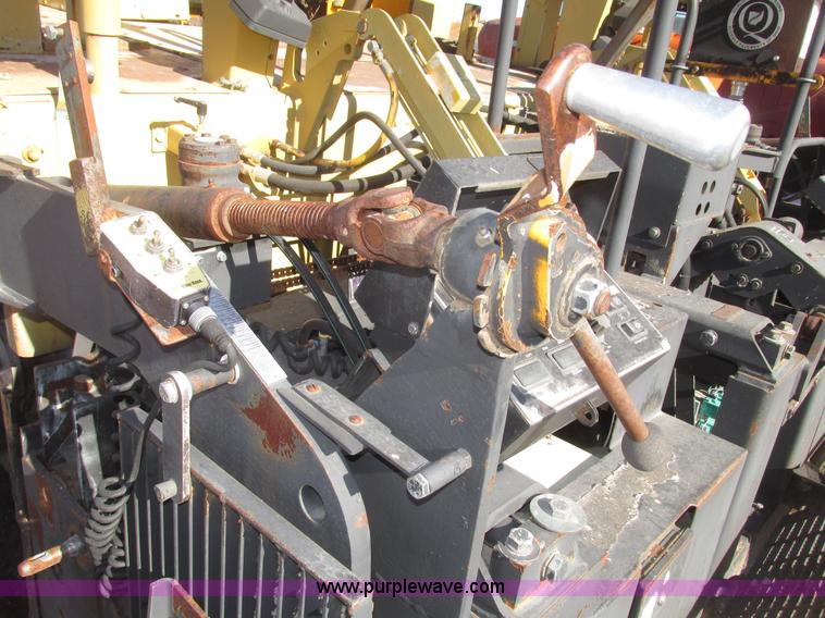 image for item G9824 1997 Blaw-Knox PF-5510 asphalt paver