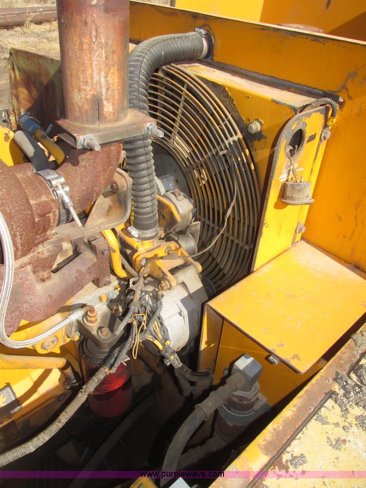 image for item G9824 1997 Blaw-Knox PF-5510 asphalt paver