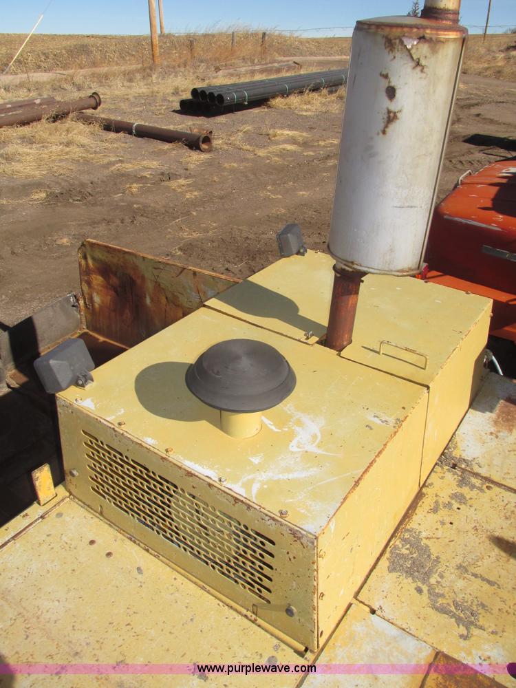 image for item G9824 1997 Blaw-Knox PF-5510 asphalt paver