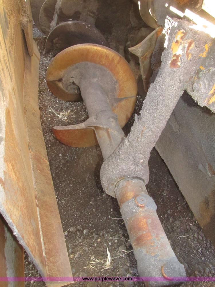 image for item G9824 1997 Blaw-Knox PF-5510 asphalt paver