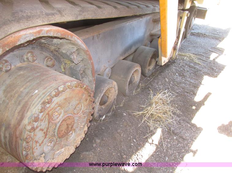 image for item G9824 1997 Blaw-Knox PF-5510 asphalt paver