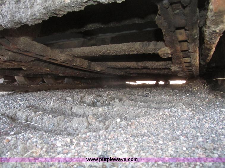 image for item G9824 1997 Blaw-Knox PF-5510 asphalt paver