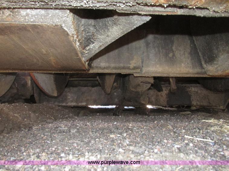 image for item G9824 1997 Blaw-Knox PF-5510 asphalt paver