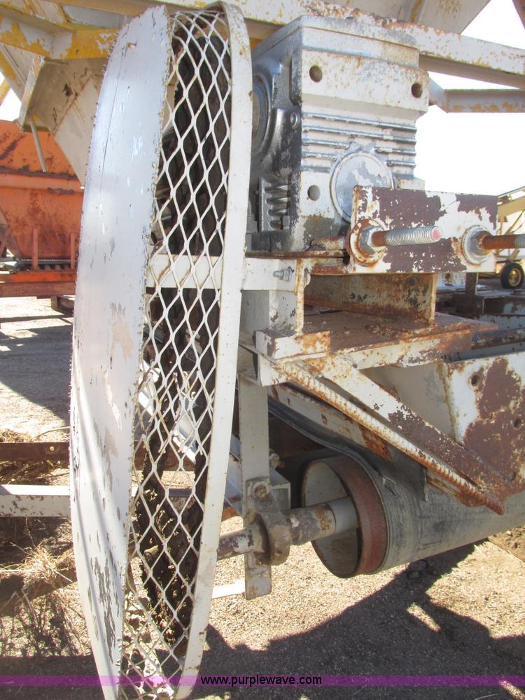 image for item G9825 Single bin aggregate hopper