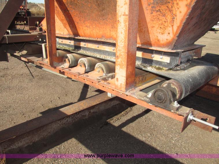 image for item G9826 Single bin aggregate hopper