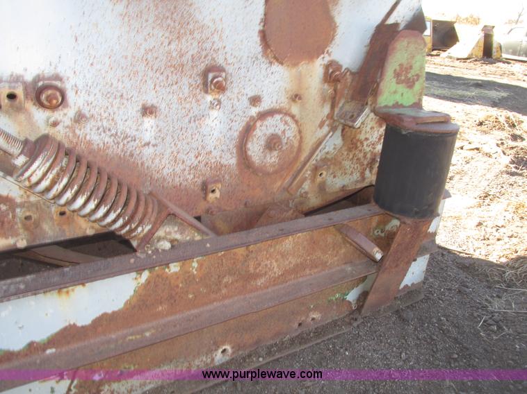 image for item G9829 Four deck vibrating screen