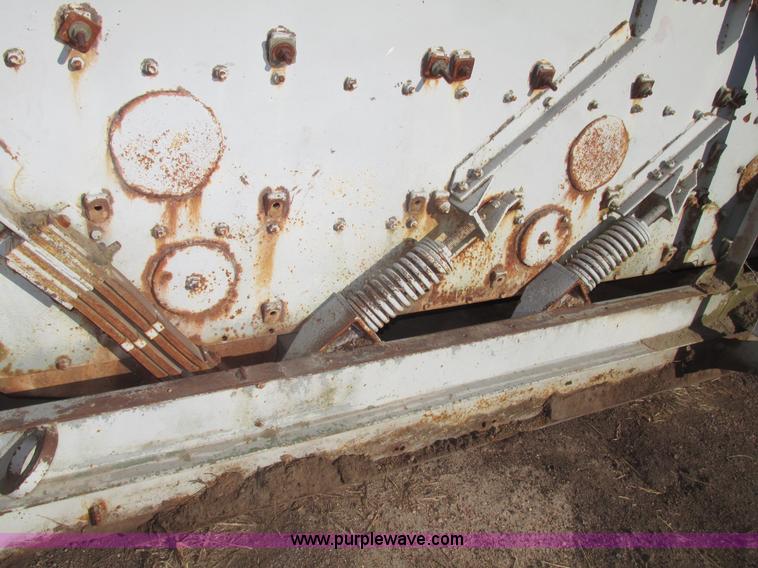 image for item G9829 Four deck vibrating screen