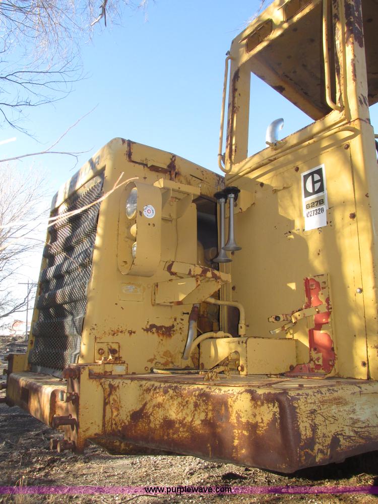 image for item G9831 1975 Caterpillar 627B elevating scraper