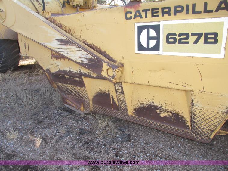 image for item G9831 1975 Caterpillar 627B elevating scraper