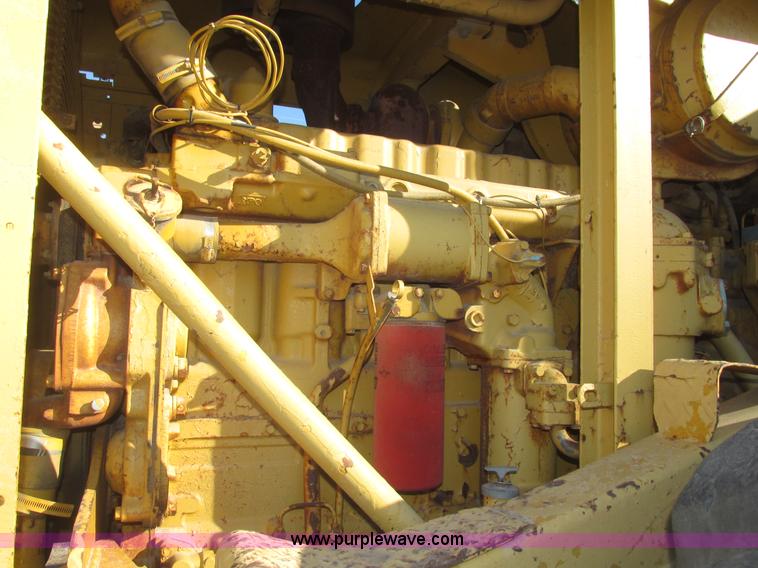 image for item G9831 1975 Caterpillar 627B elevating scraper