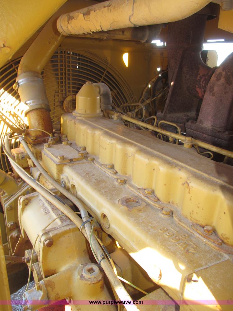 image for item G9831 1975 Caterpillar 627B elevating scraper