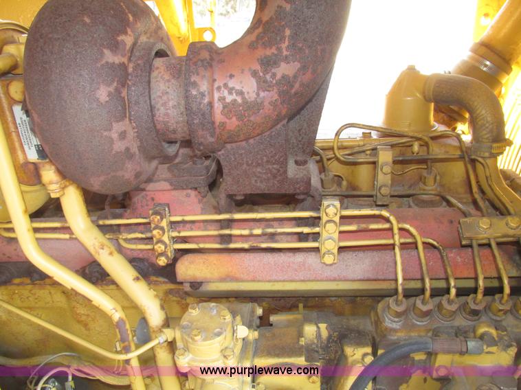 image for item G9831 1975 Caterpillar 627B elevating scraper