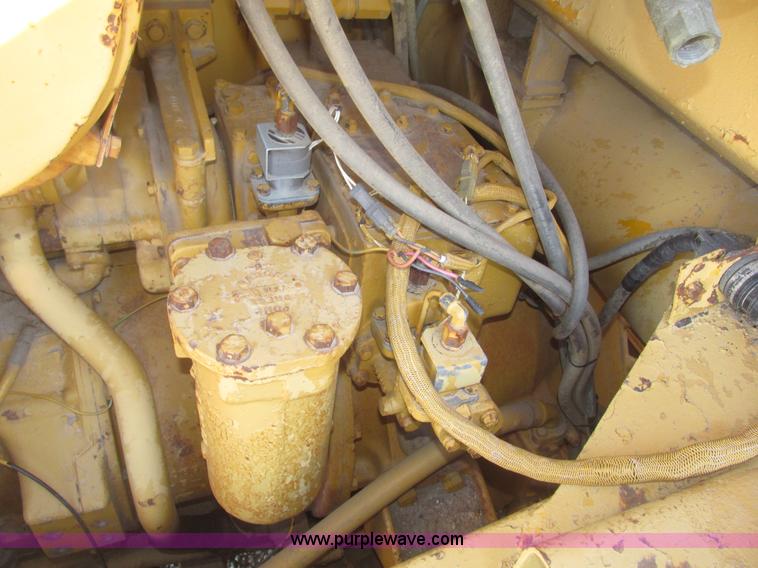 image for item G9831 1975 Caterpillar 627B elevating scraper