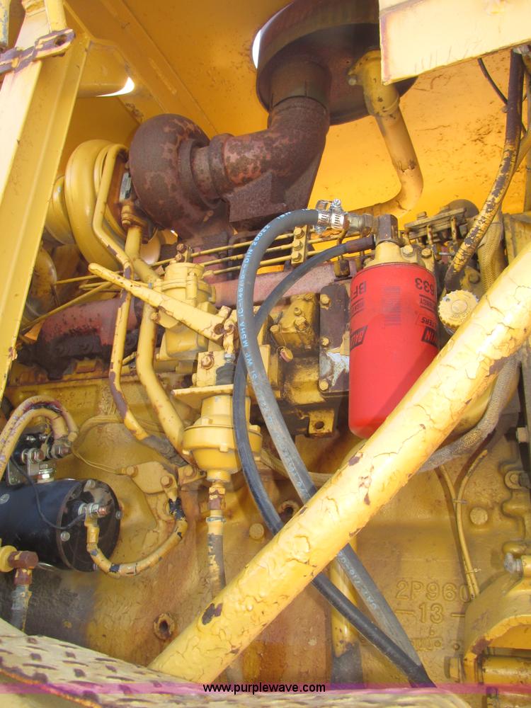 image for item G9831 1975 Caterpillar 627B elevating scraper