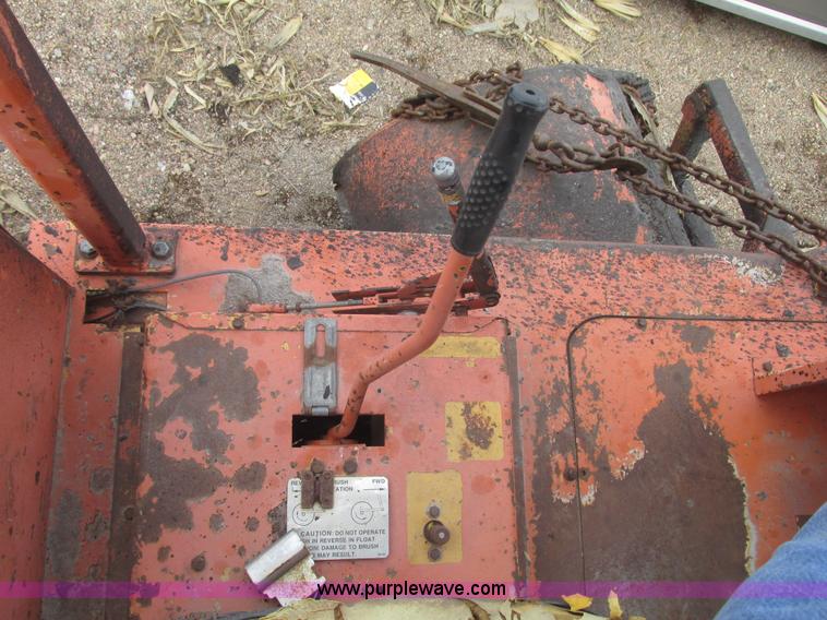 image for item G9834 Rosco RB-38 broom