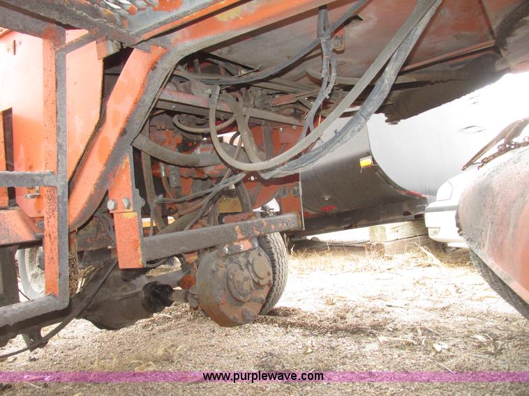 image for item G9834 Rosco RB-38 broom