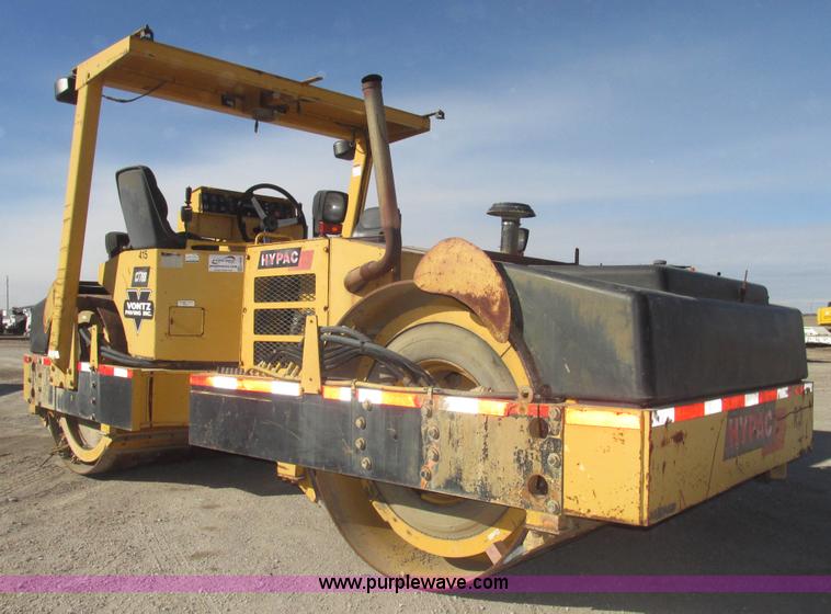 image for item G9835 2000 Hypac C778B articulated smooth double drum roller