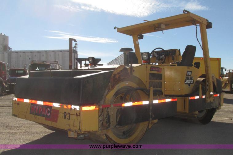 image for item G9835 2000 Hypac C778B articulated smooth double drum roller