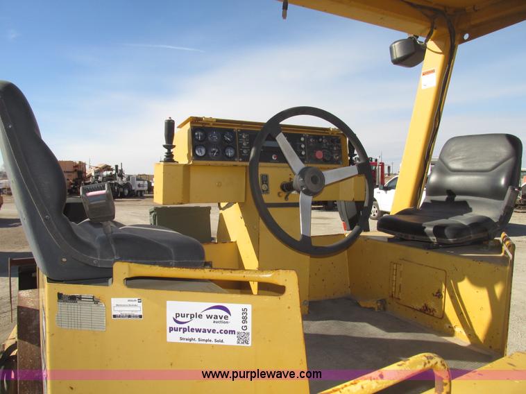 image for item G9835 2000 Hypac C778B articulated smooth double drum roller