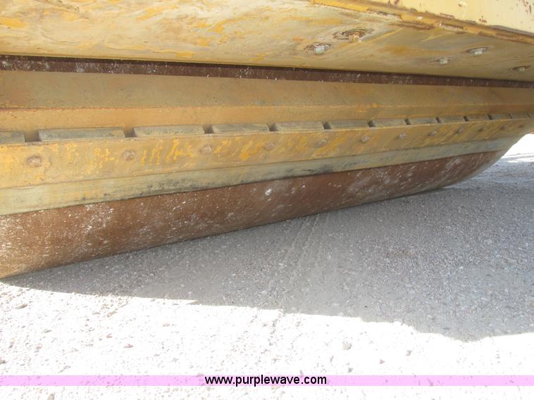 image for item G9835 2000 Hypac C778B articulated smooth double drum roller