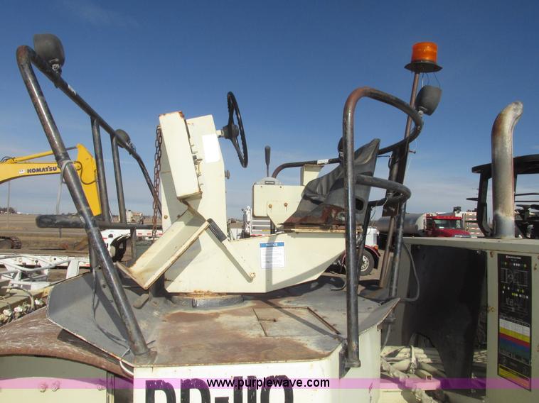 image for item G9836 1994 Ingersoll Rand DD110 articulated smooth double drum vibratory roller