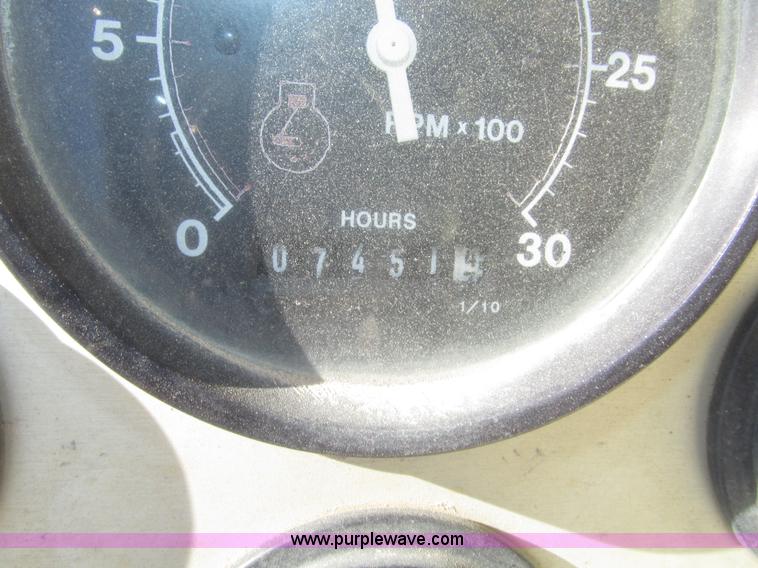 image for item G9836 1994 Ingersoll Rand DD110 articulated smooth double drum vibratory roller