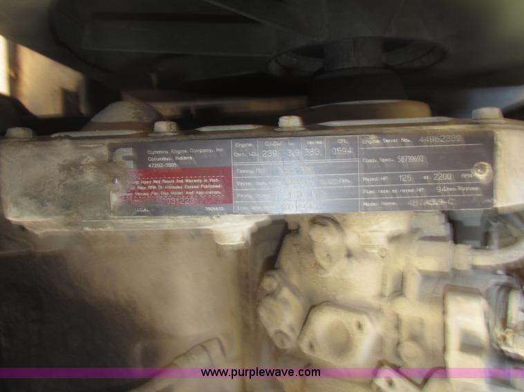 image for item G9836 1994 Ingersoll Rand DD110 articulated smooth double drum vibratory roller