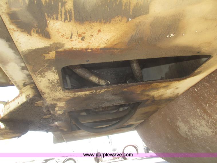 image for item G9836 1994 Ingersoll Rand DD110 articulated smooth double drum vibratory roller