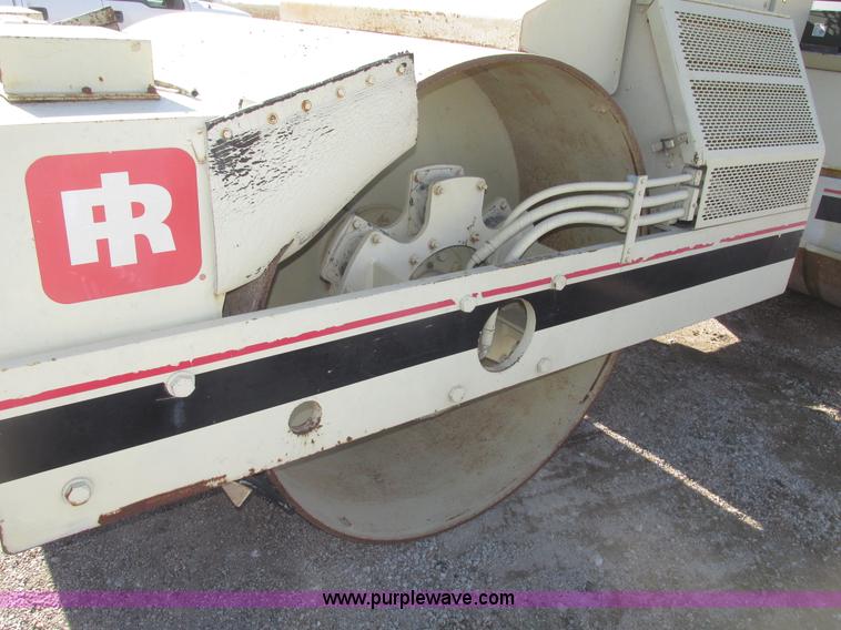 image for item G9836 1994 Ingersoll Rand DD110 articulated smooth double drum vibratory roller