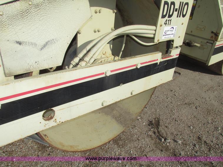 image for item G9836 1994 Ingersoll Rand DD110 articulated smooth double drum vibratory roller