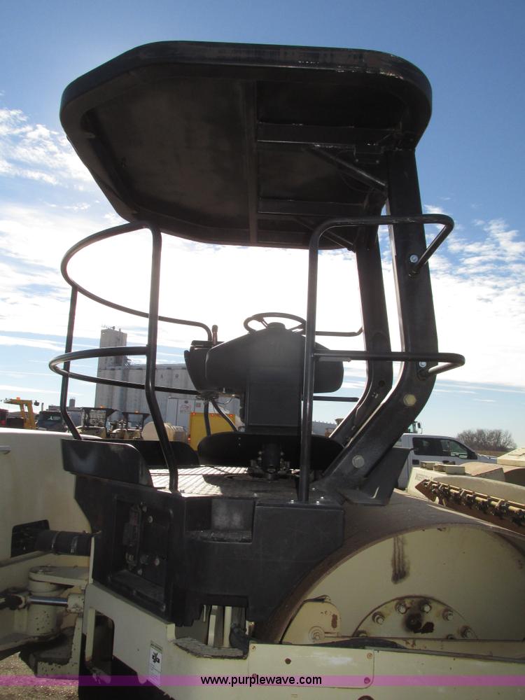 image for item G9837 2005 Ingersoll Rand DD118HFA double drum vibratory roller