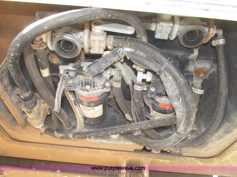 image for item G9837 2005 Ingersoll Rand DD118HFA double drum vibratory roller