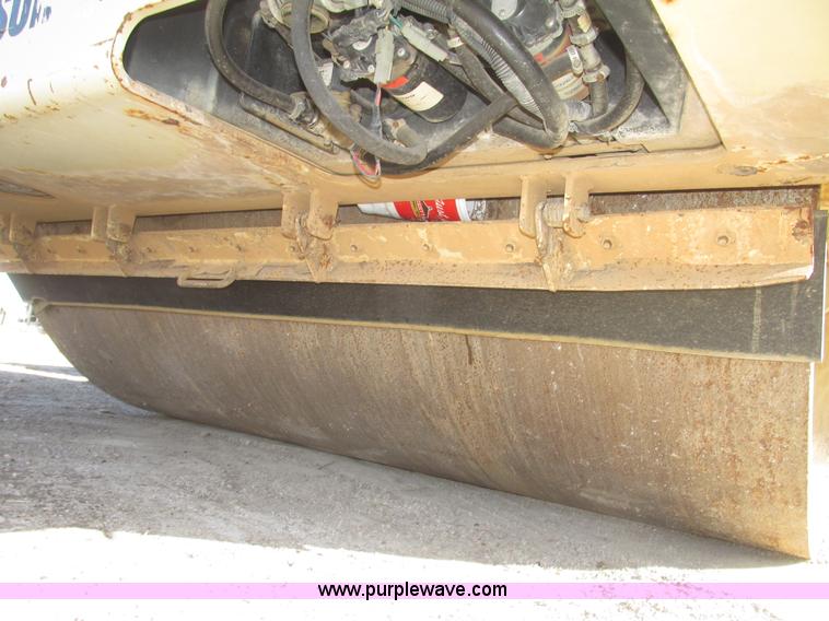 image for item G9837 2005 Ingersoll Rand DD118HFA double drum vibratory roller