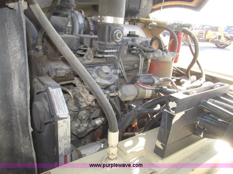 image for item G9837 2005 Ingersoll Rand DD118HFA double drum vibratory roller