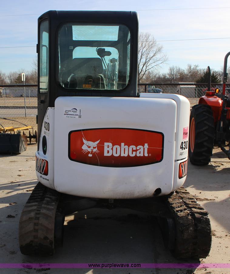 image for item H2001 2006 Bobcat 430G ZHS compact excavator