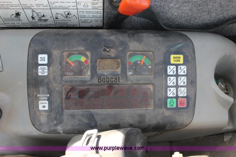 image for item H2001 2006 Bobcat 430G ZHS compact excavator
