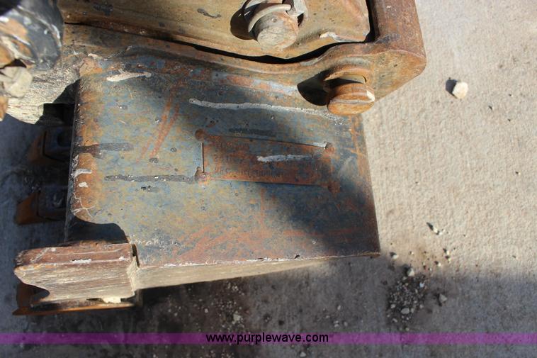 image for item H2001 2006 Bobcat 430G ZHS compact excavator