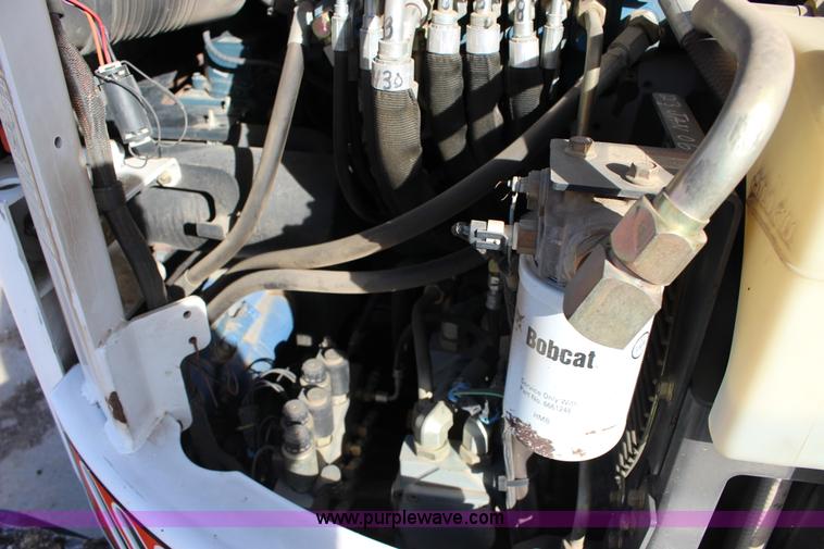 image for item H2001 2006 Bobcat 430G ZHS compact excavator