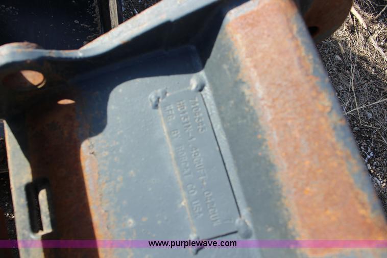 image for item H2001 2006 Bobcat 430G ZHS compact excavator