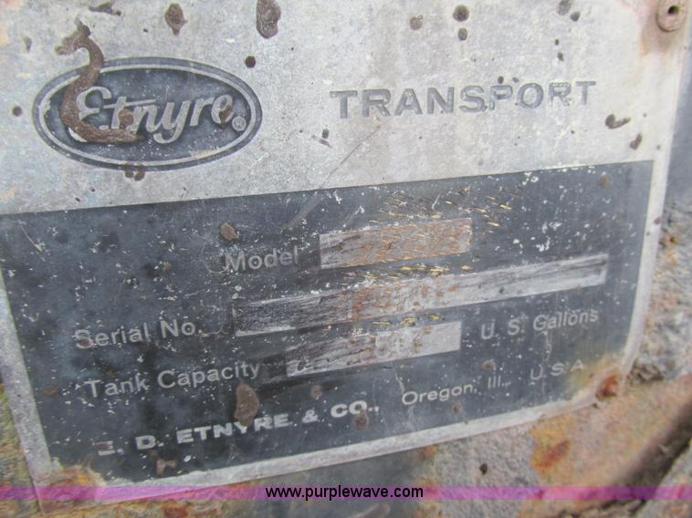 image for item H7572 1992 Etnyre asphalt tanker trailer