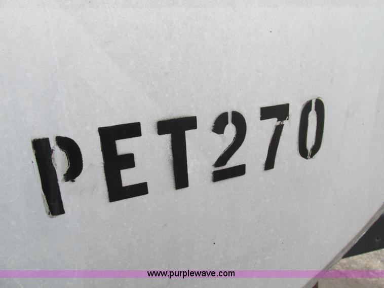 image for item H7572 1992 Etnyre asphalt tanker trailer