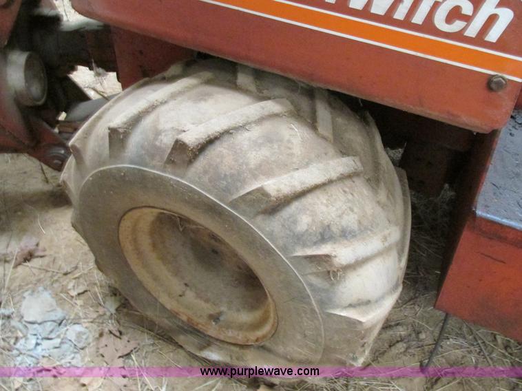 image for item H7594 Ditch Witch 350 SX vibratory cable plow