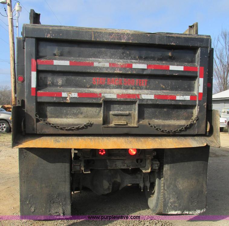 image for item H7603 1987 Peterbilt 357 dump truck