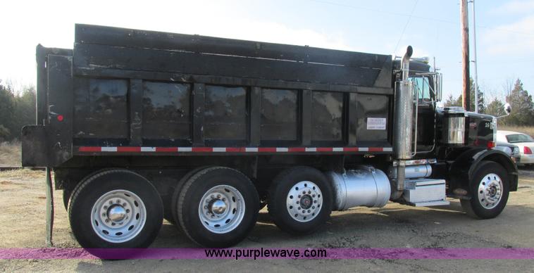 image for item H7603 1987 Peterbilt 357 dump truck