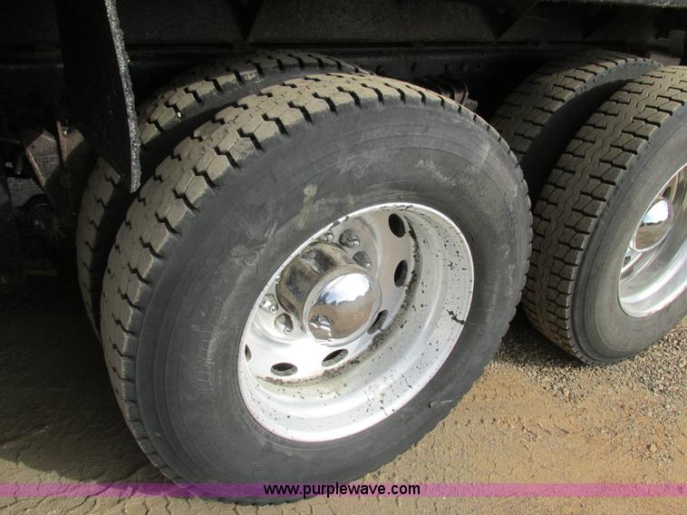 image for item H7603 1987 Peterbilt 357 dump truck