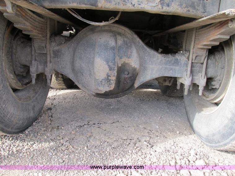 image for item H7603 1987 Peterbilt 357 dump truck