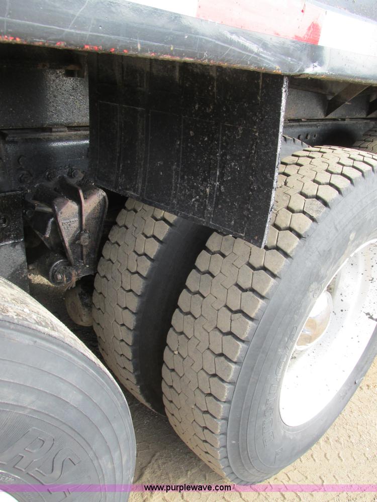 image for item H7603 1987 Peterbilt 357 dump truck